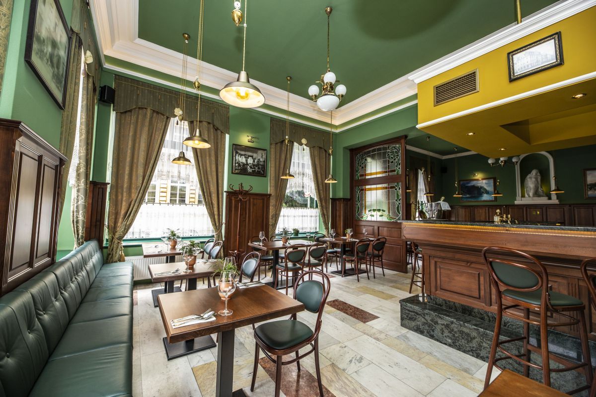 Praha Restaurant