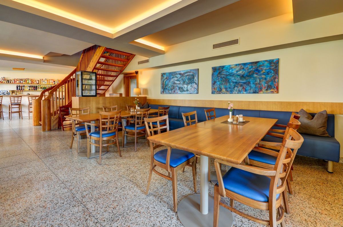 Hermes Café