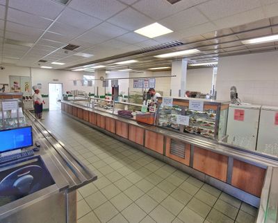 JÍDELNA HUSOVA KNL CATERING