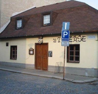 U Tadeáše