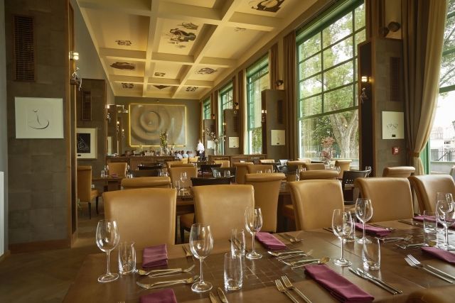 Mánes Restaurant