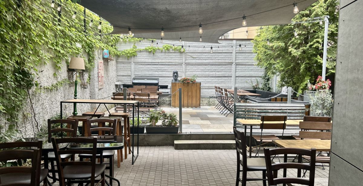 Gusto Bistro