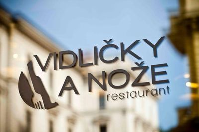 Vidličky a nože