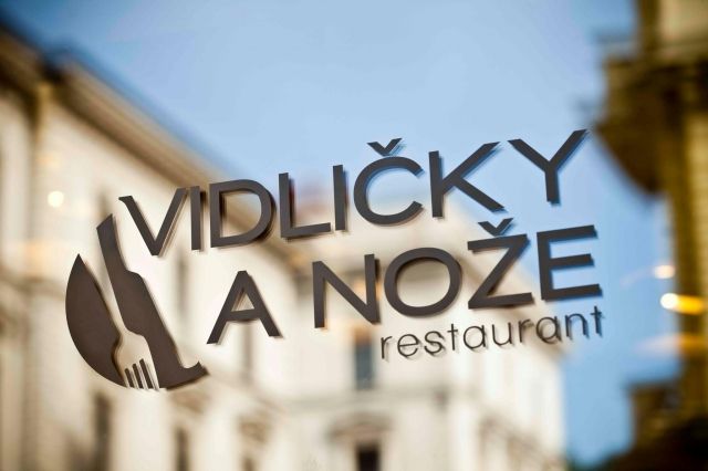 Vidličky a nože