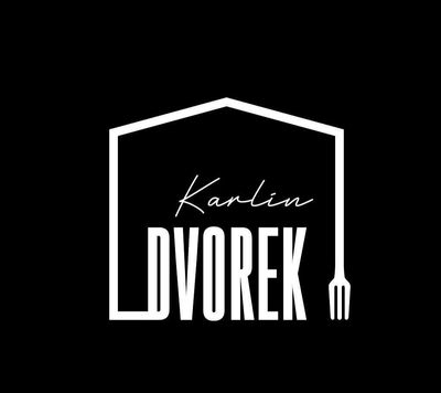Dvorek Karlín