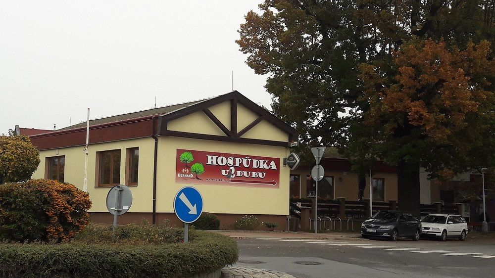 U 2 dubů