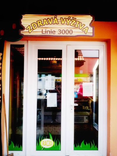 Linie 3000 prodejna a jídelna zdravé výživy