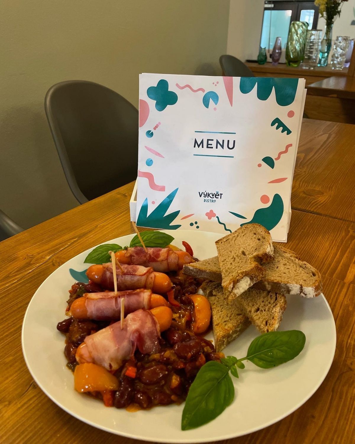 Bistro Výkvět na náměstí