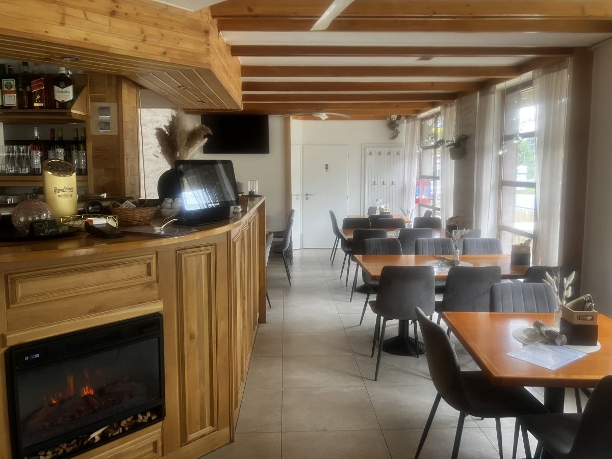 Umbrella pizza & restaurant