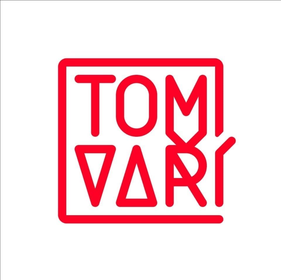 Tom vaří
