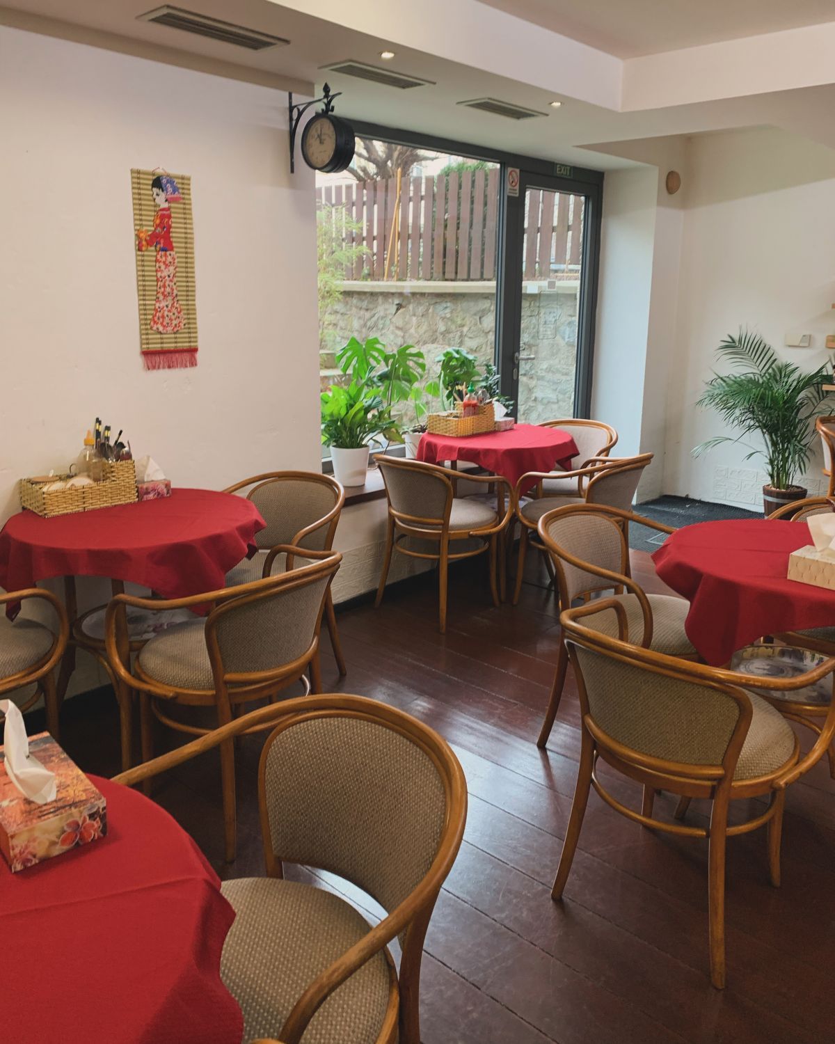 khaoniew thai bistro