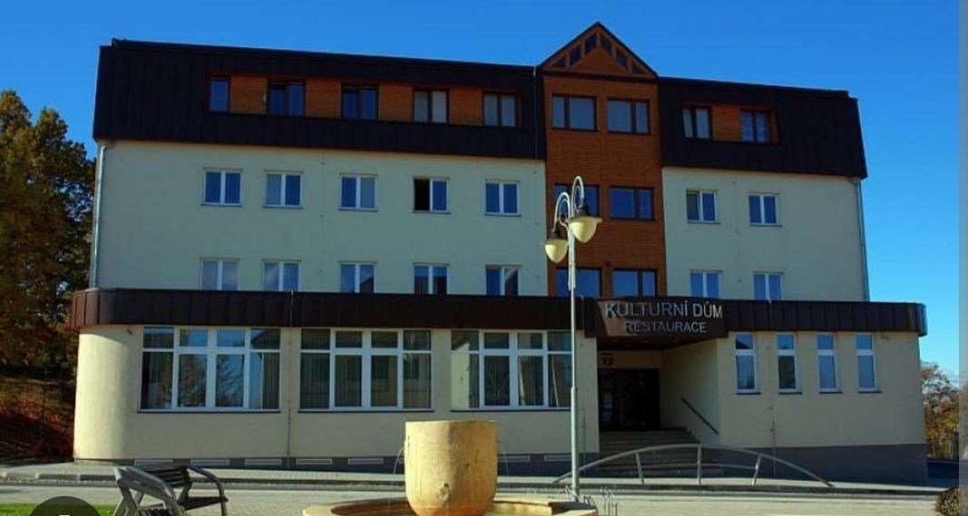 Kulturní Dům Staříč