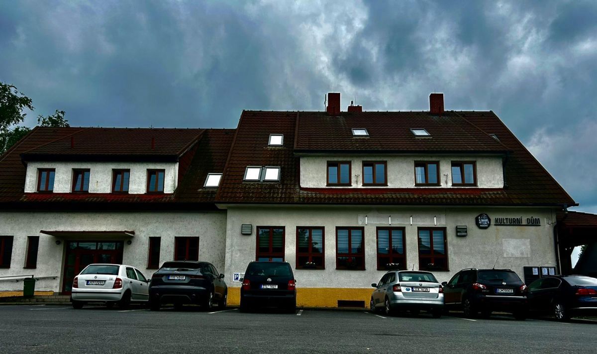 Restaurace kulturní dům Kozmice